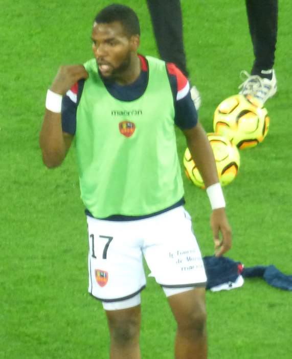 Aaron Boupendza: Gabonese footballer (1996–2025)