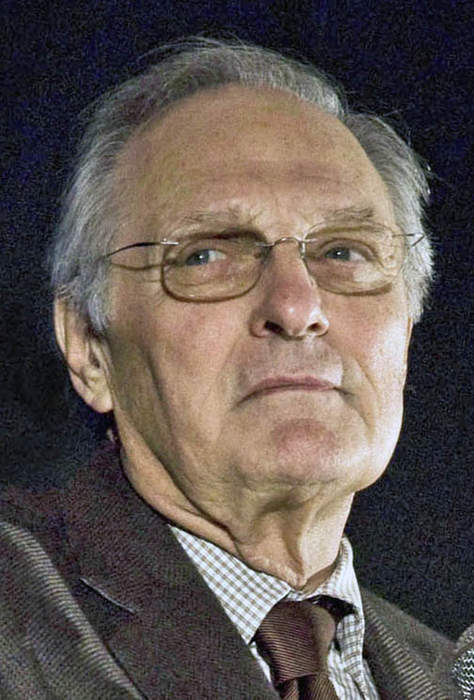 Alan Alda: American actor (born 1936)