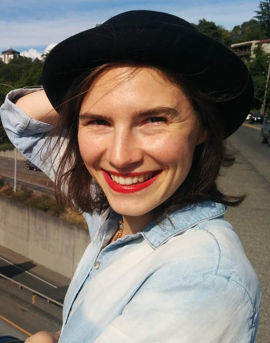 Amanda Knox: American writer and activist (born 1987)