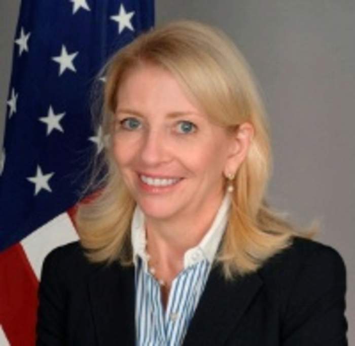 Catherine M. Russell: American government and UN official (born 1961)
