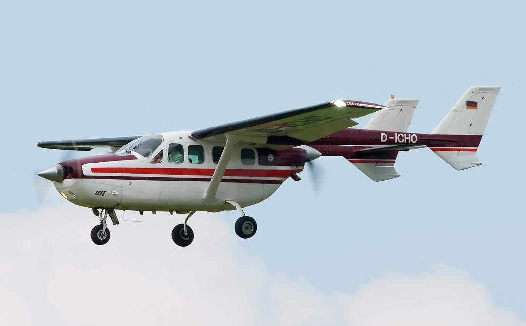 Cessna Skymaster: 1961 utility aircraft family by Cessna