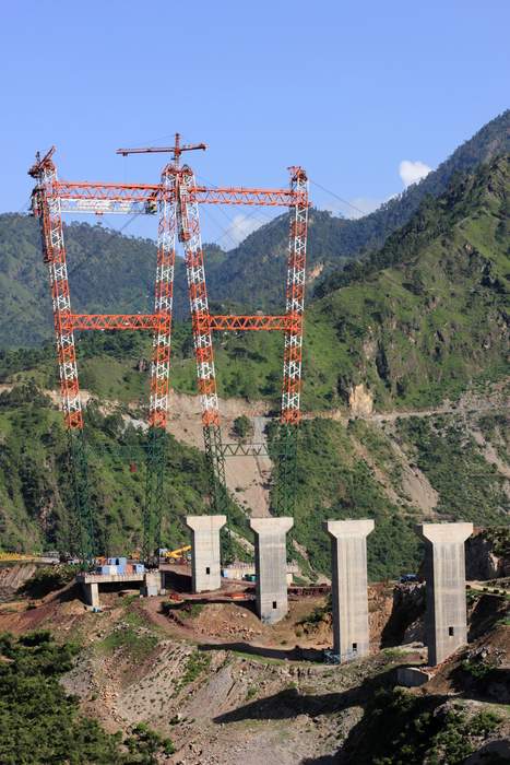 Chenab Rail Bridge: Railway bridge in Jammu and Kashmir, India