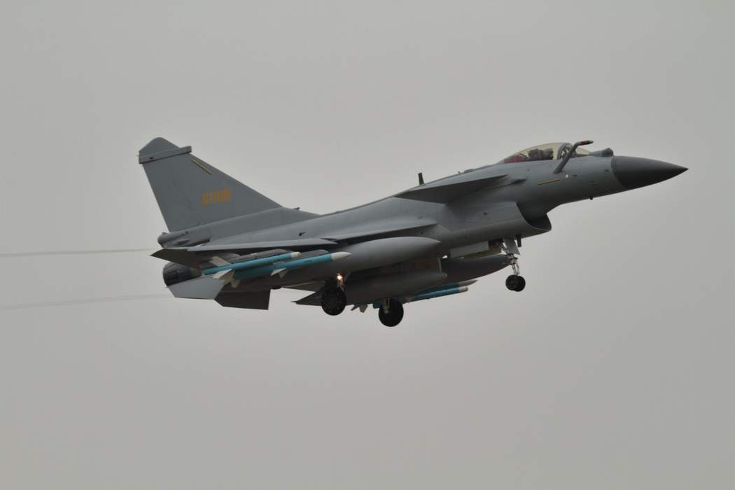 Chengdu J-10: Chinese multi-role fighter aircraft family