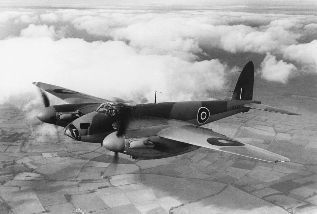 De Havilland Mosquito: British multi-role combat aircraft of WW2