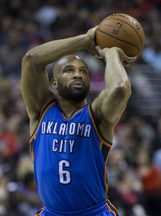 Derek Fisher: American basketball player and coach (born 1974)
