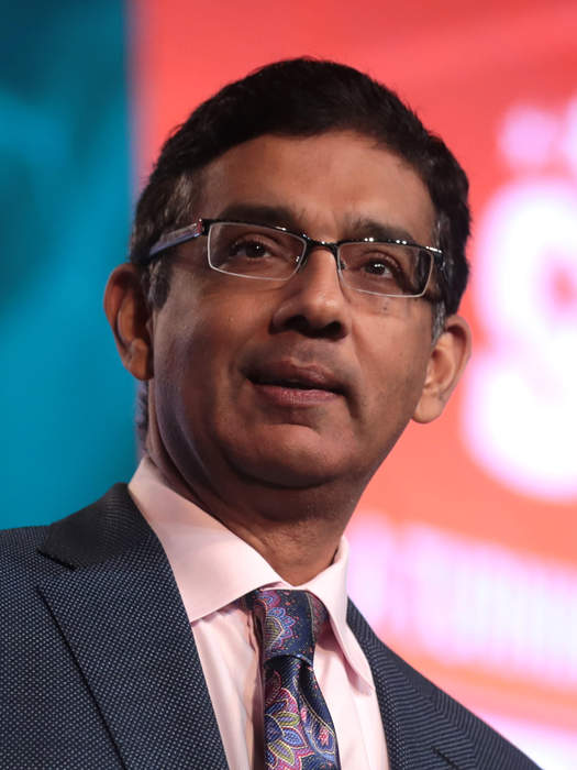 Dinesh D'Souza: Indian-American political commentator (born 1961)