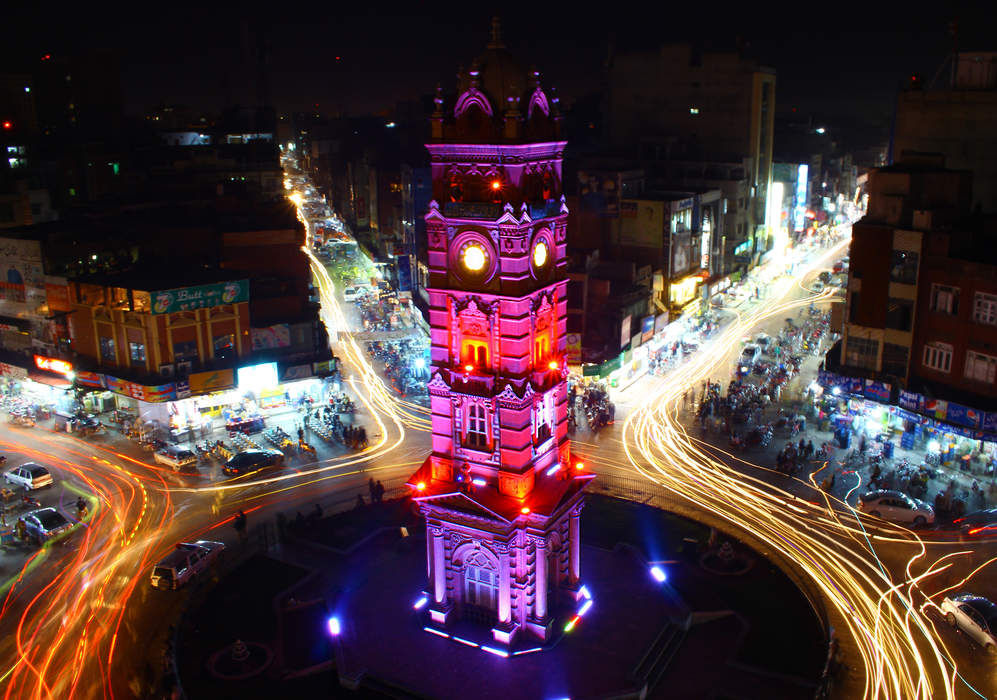 Faisalabad: City in Punjab, Pakistan (formerly Lyallpur)