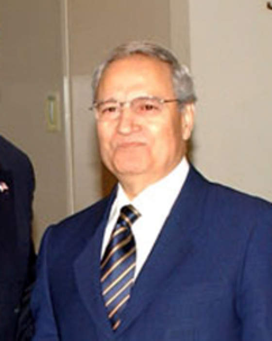 Farouk al-Sharaa: Syrian politician and diplomat (born 1938)
