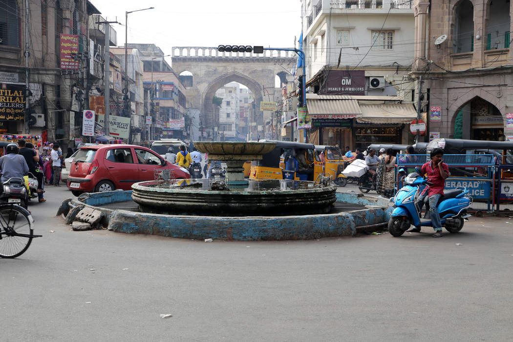 Gulzar Houz: Neighbourhood & fountain in Hyderabad, Telangana, India