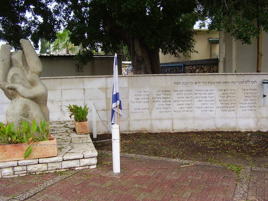 Haifa Oil Refinery massacre: 1947 massacre of Jewish workers in Haifa
