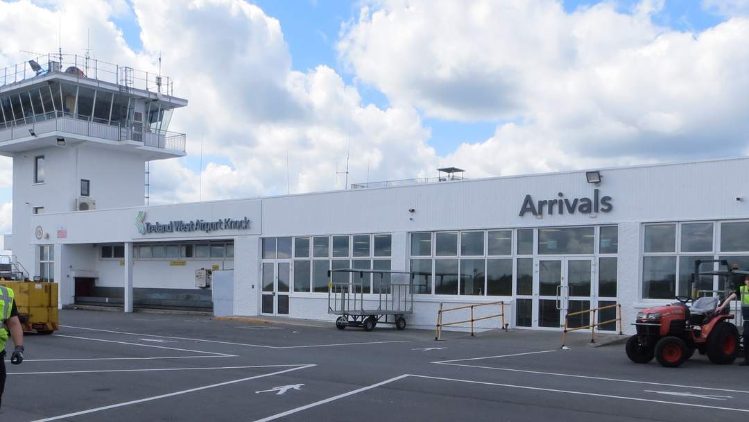 Ireland West Airport: Airport in County Mayo, Ireland