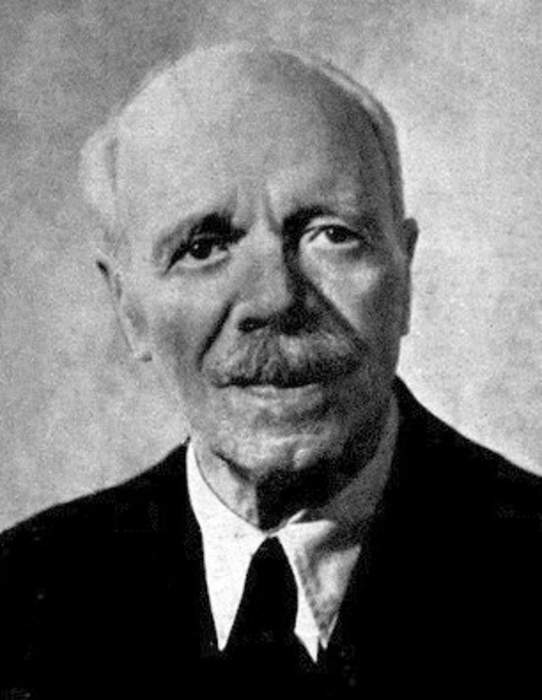 Jim Corbett: Anglo-Indian hunter, tracker, naturalist and author (1875–1955)