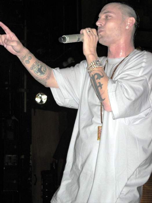 Kevin Federline: American rapper and entertainer (born 1978)