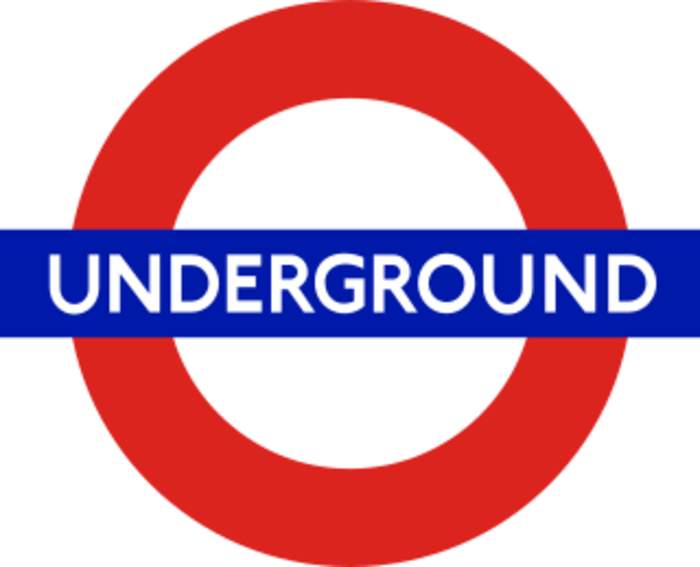 London Underground: Rapid transit system in England