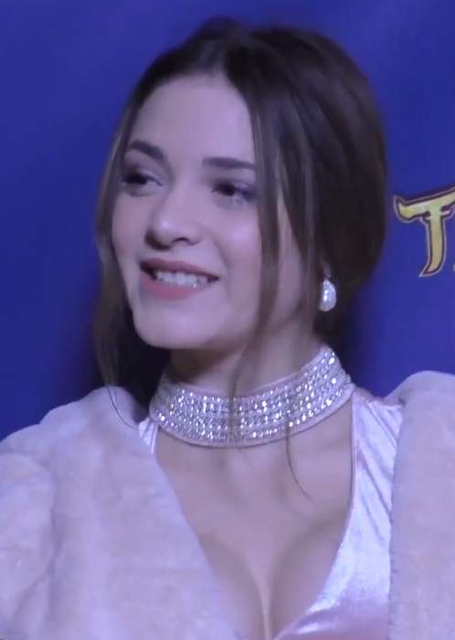 Luna Blaise: American actress