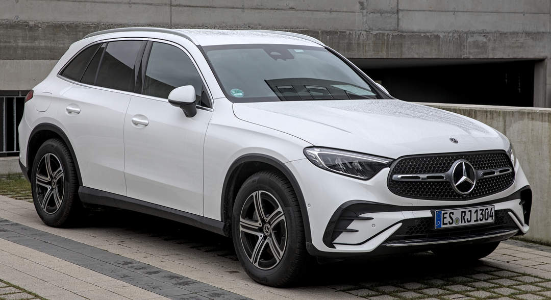 Mercedes-Benz GLC: Compact luxury crossover SUV