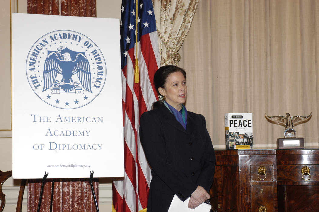 Robin Wright (author): American analyst, author and journalist
