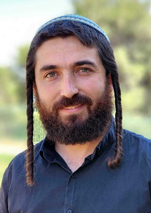Zvi Sukkot: Israeli activist and politician